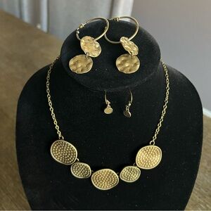 Antique gold tone Set Necklace+2 pairs of earrings, custom Jewelry